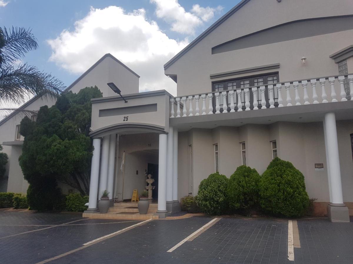 Cornerstone Guest Lodge 프레토리아 외부 사진