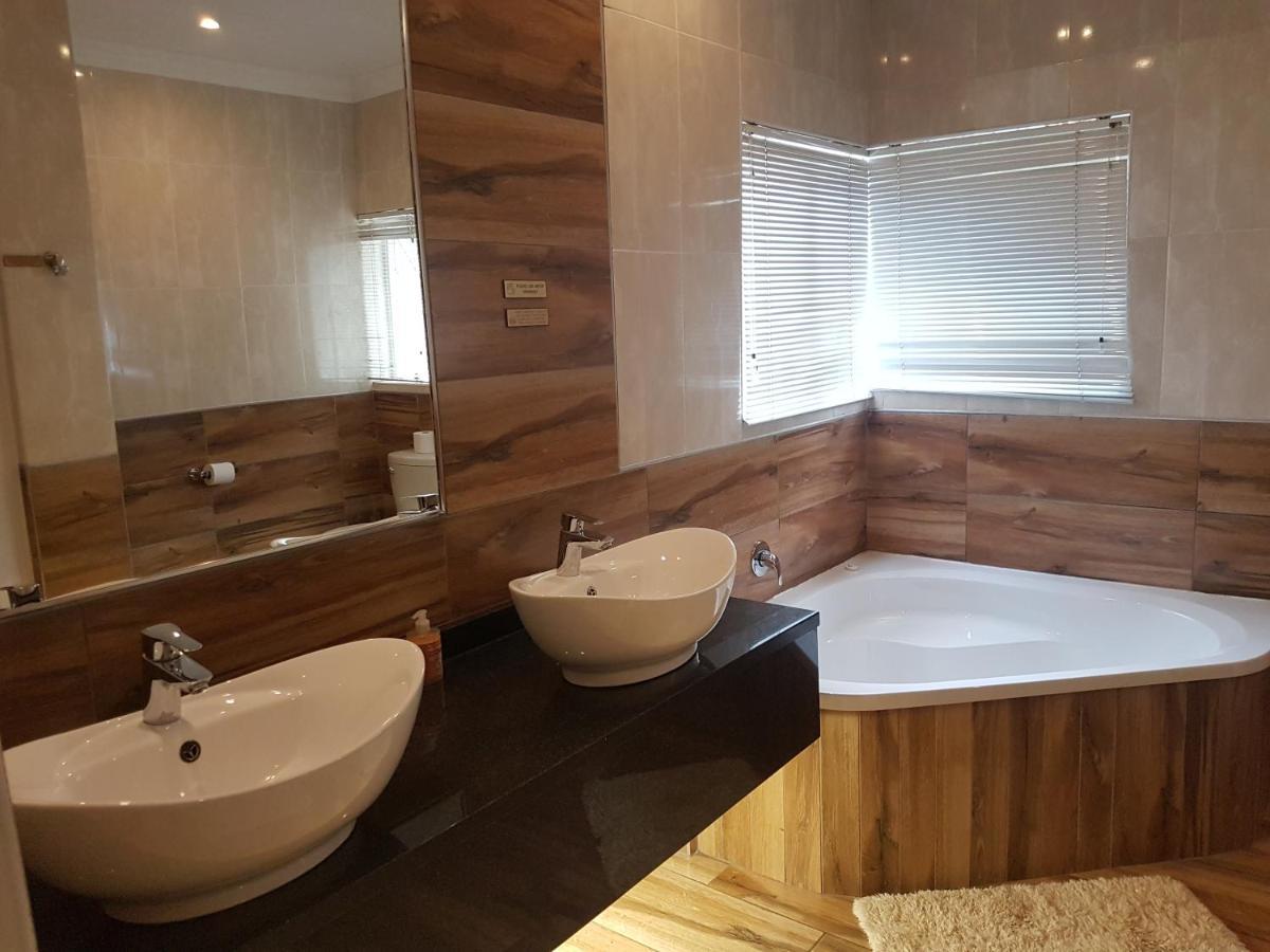 Cornerstone Guest Lodge 프레토리아 외부 사진